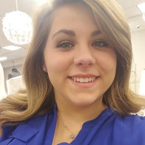 Meet your Posher, Gabrielle